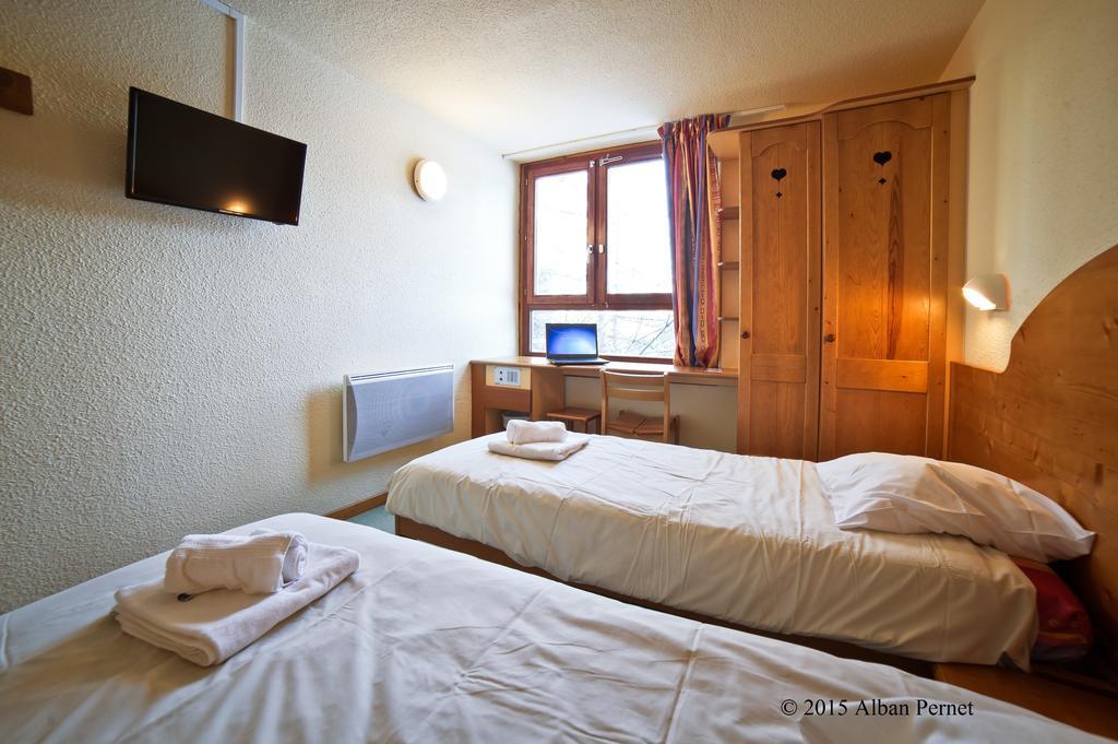 Hôtel Les Balcons De Maurienne à Montricher-le-Bochet Chambre photo